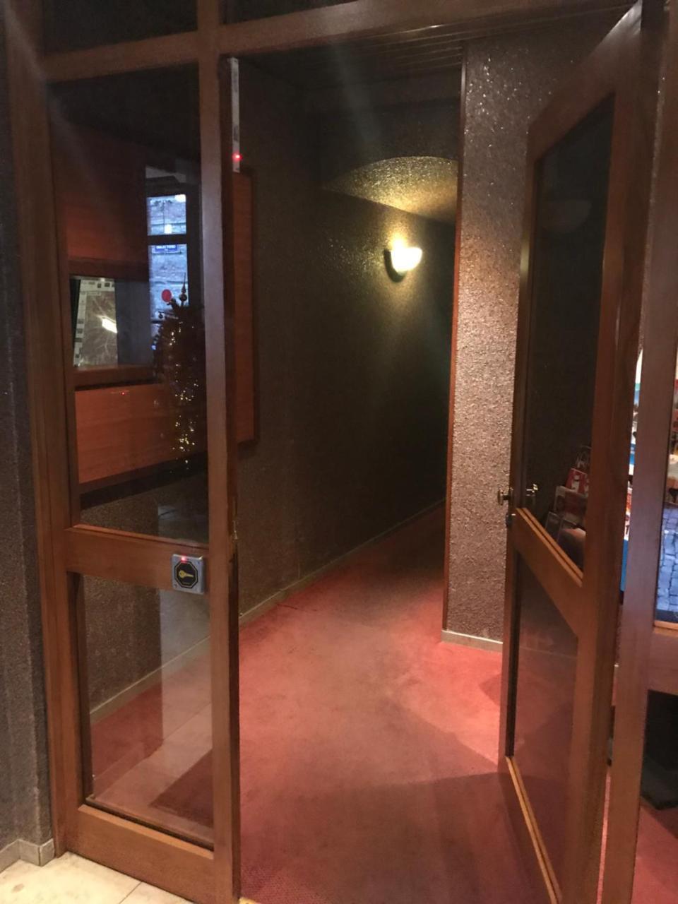 Hotel Chantecler ブリュッセル エクステリア 写真